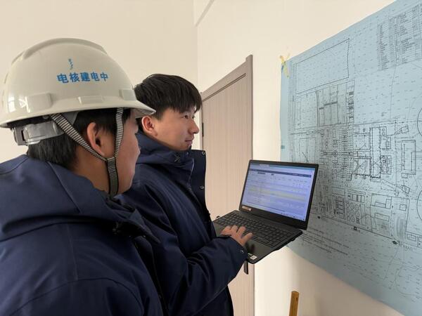 2-2、项目部成立了图纸“随看库”.jpg